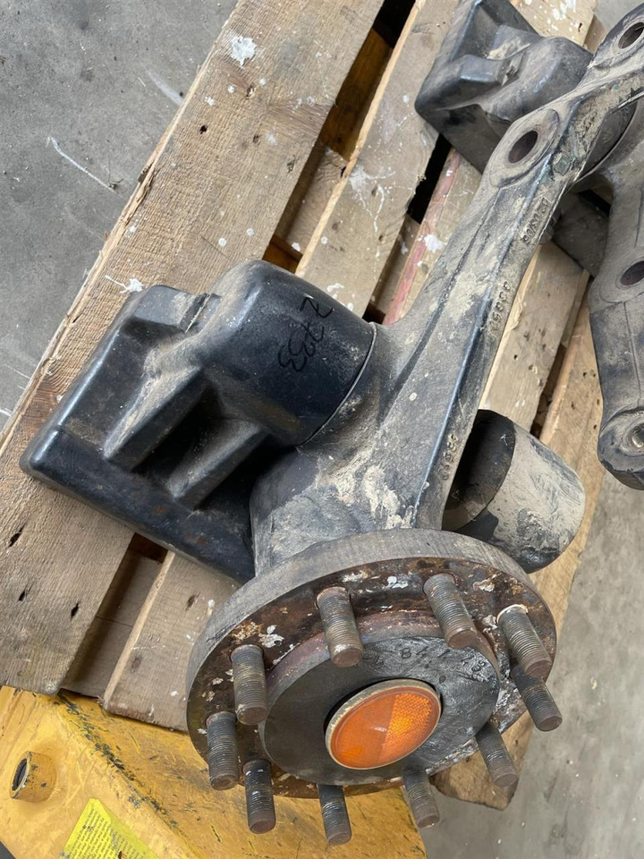 Case-IH New Holland Achsschenkel - Punte şi piese pentru Utilaje agricole: Foto 2 Case-IH New Holland Achsschenkel - Punte şi piese pentru Utilaje agricole: Foto 2