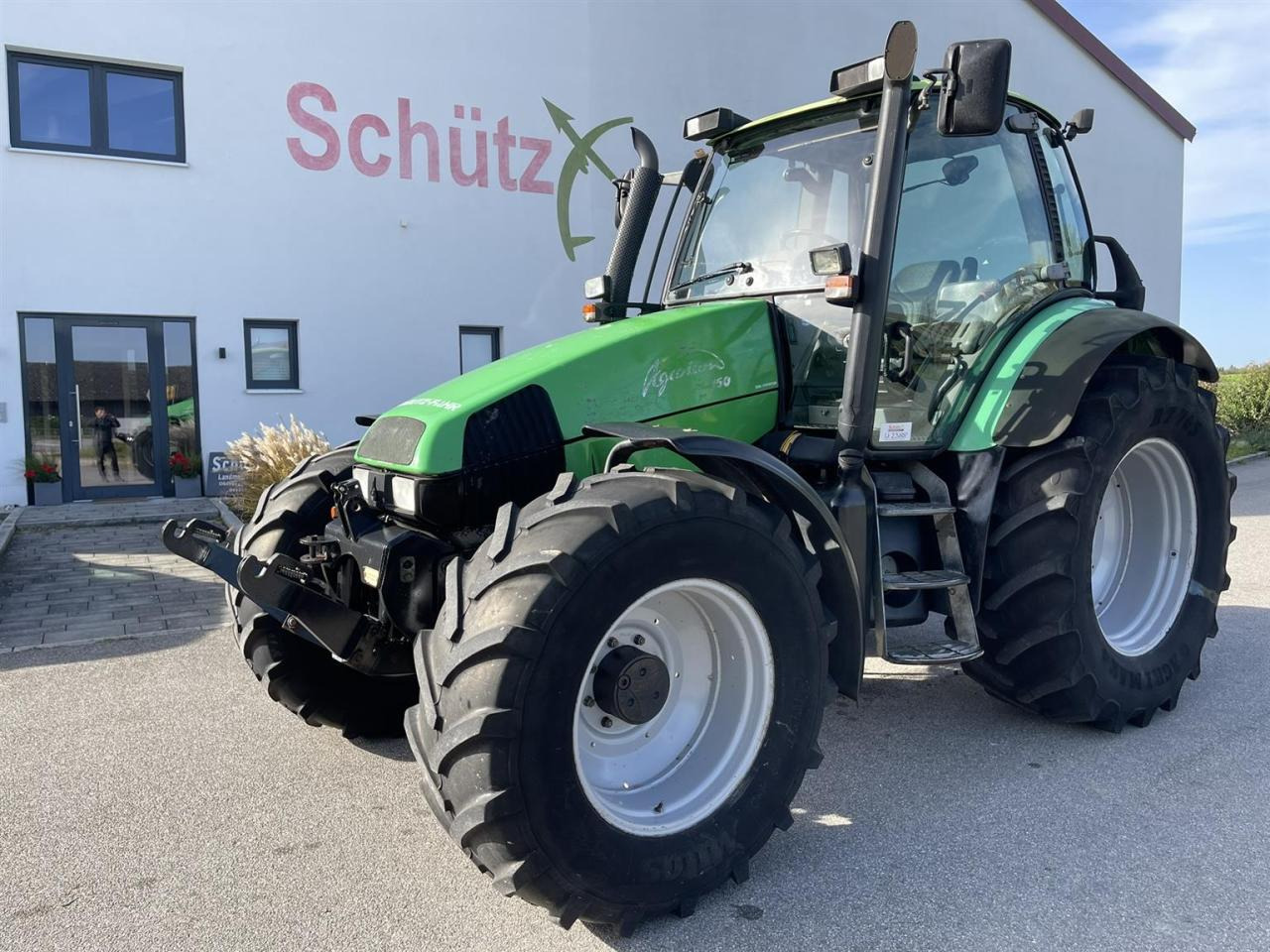 Deutz-Fahr Agrotron 150, 150 PS - Tractor agricol: Foto 1 Deutz-Fahr Agrotron 150, 150 PS - Tractor agricol: Foto 1