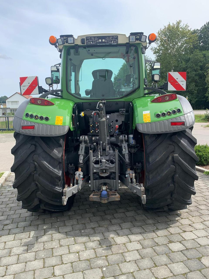 Fendt 724 Vario Power Plus mit GPS - Tractor agricol: Foto 5 Fendt 724 Vario Power Plus mit GPS - Tractor agricol: Foto 5