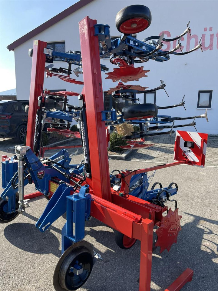 Hatzenbichler 6-reihiges Hackgerät, 75 cm Abstand, TOP Zustand - Maşină pentru prelucrarea solului: Foto 5 Hatzenbichler 6-reihiges Hackgerät, 75 cm Abstand, TOP Zustand - Maşină pentru prelucrarea solului: Foto 5