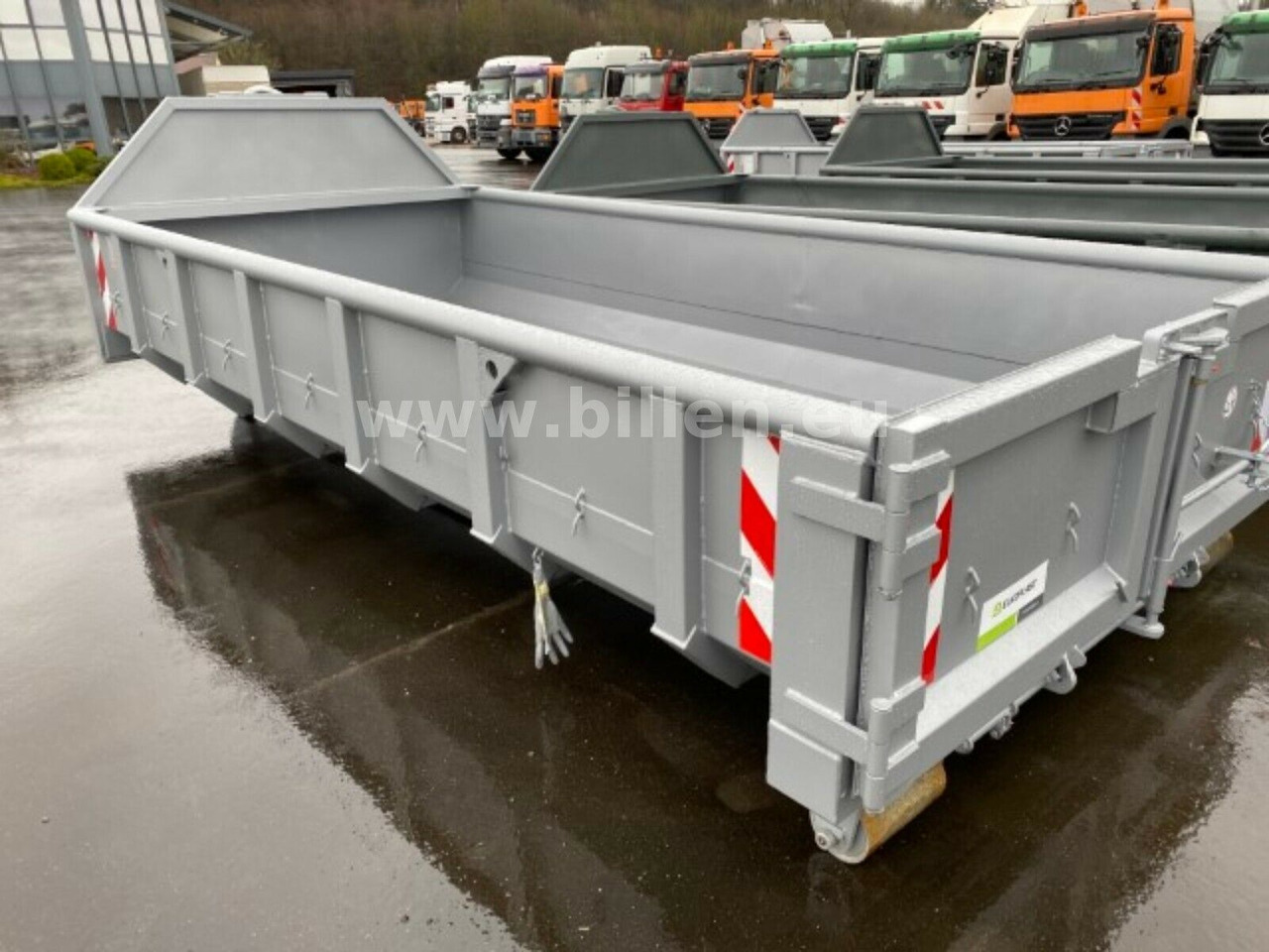Abrollcontainer am Lager / Sofort lieferbar Abrollcontainer am Lager / Sofort lieferbar - Container abroll: Foto 4 Abrollcontainer am Lager / Sofort lieferbar Abrollcontainer am Lager / Sofort lieferbar - Container abroll: Foto 4