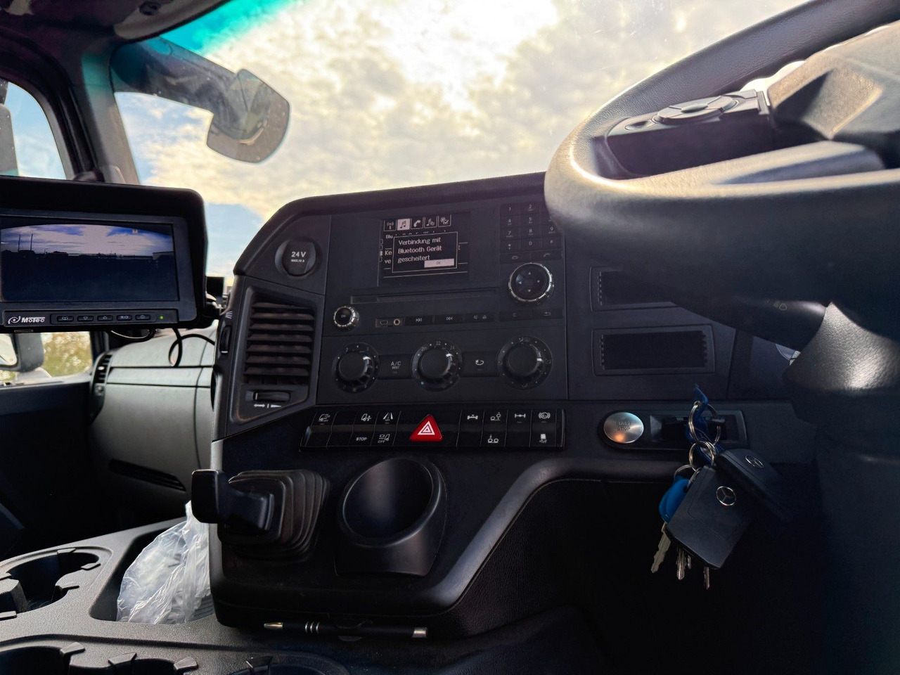 Leasing de  Mercedes-Benz Antos 2533 Seitenlader HS SL- VK- F Mercedes-Benz Antos 2533 Seitenlader HS SL- VK- F: Foto 15