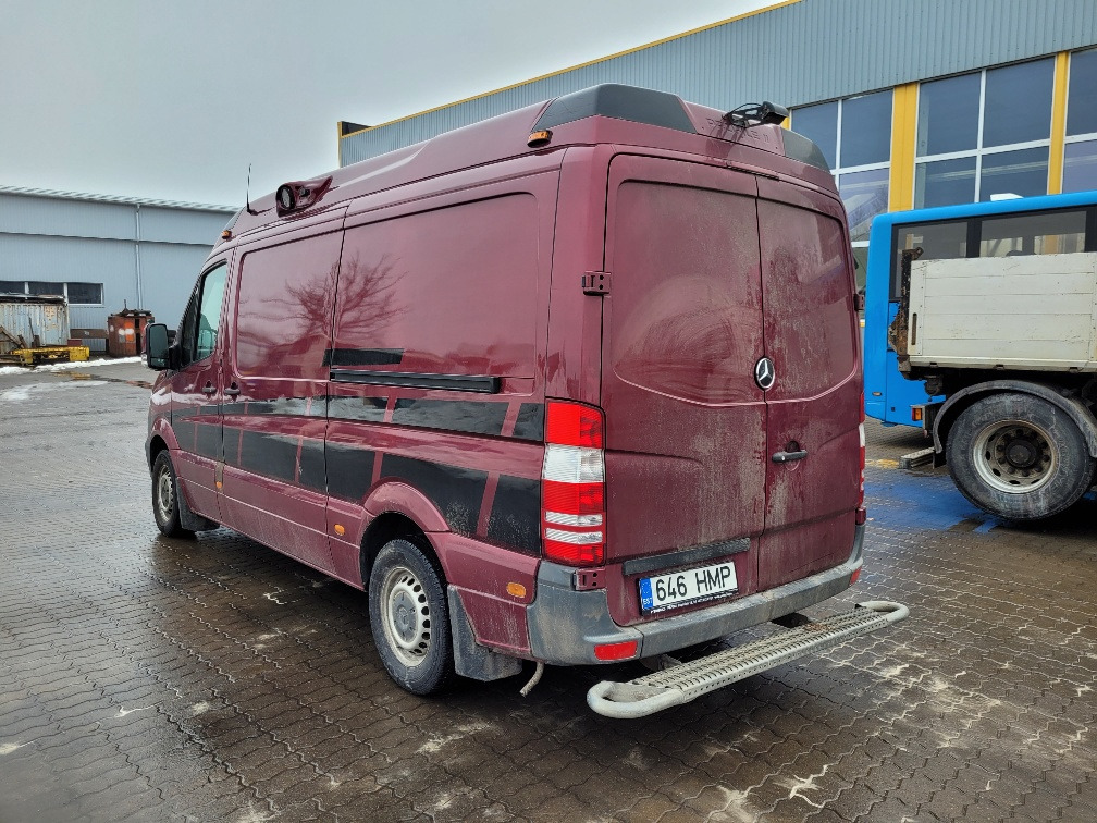 MERCEDES – BENZ SPRINTER 316 CDI ex ambulance 11.2014 EURO 5 - Dubă: Foto 5 MERCEDES – BENZ SPRINTER 316 CDI ex ambulance 11.2014 EURO 5 - Dubă: Foto 5