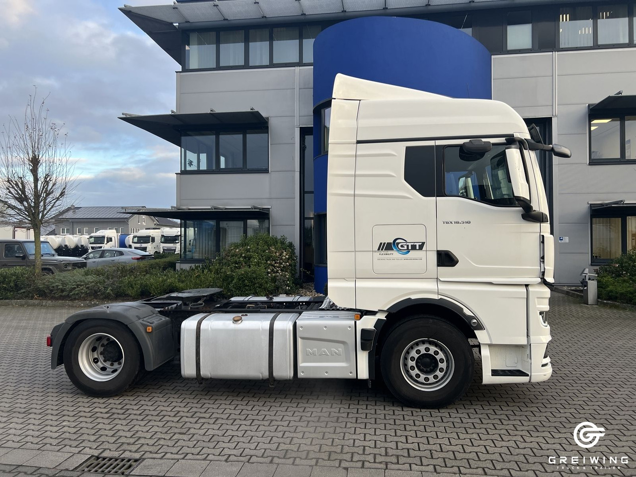 MAN TGX 18.510 4x2 BL SA, NA, 3900mm MAN TGX 18.510 4x2 BL SA, NA, 3900mm - Cap tractor: Foto 2 MAN TGX 18.510 4x2 BL SA, NA, 3900mm MAN TGX 18.510 4x2 BL SA, NA, 3900mm - Cap tractor: Foto 2