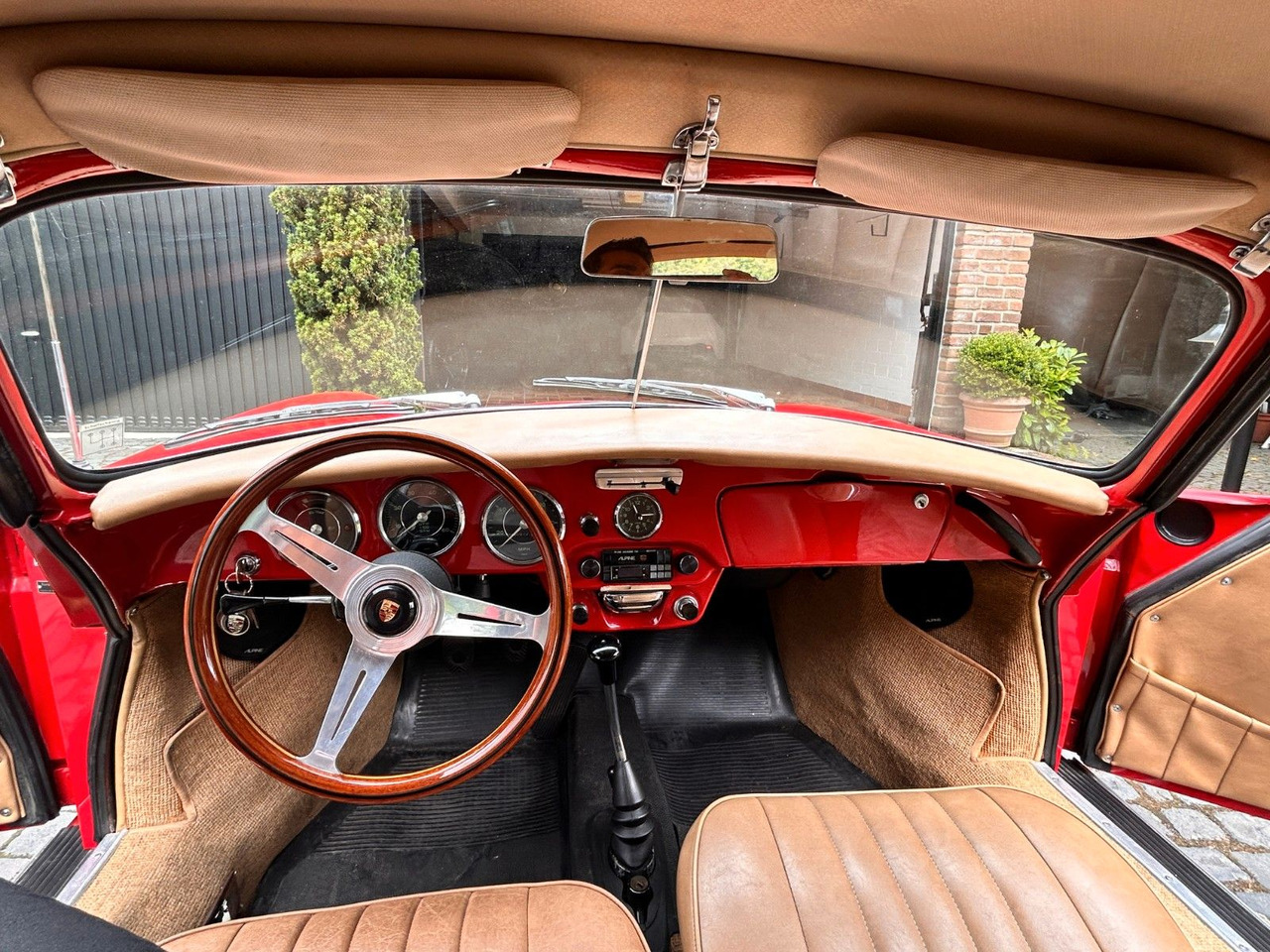 Cabrio Porsche 356C: Foto 25