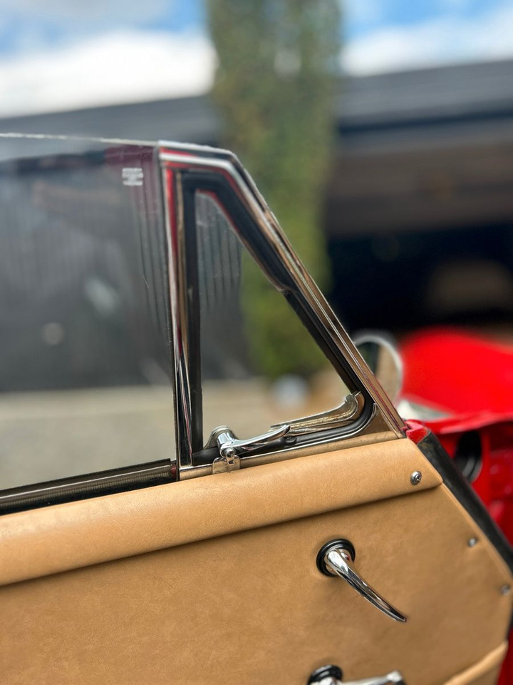 Cabrio Porsche 356C: Foto 18