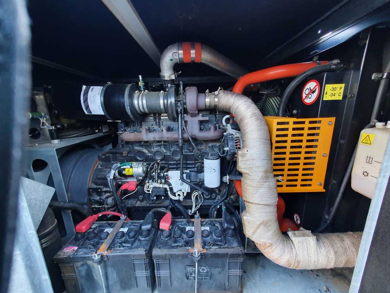 GPU TLD 4090-T-CUP 28DC - Grup electrogen GPU: Foto 4 GPU TLD 4090-T-CUP 28DC - Grup electrogen GPU: Foto 4