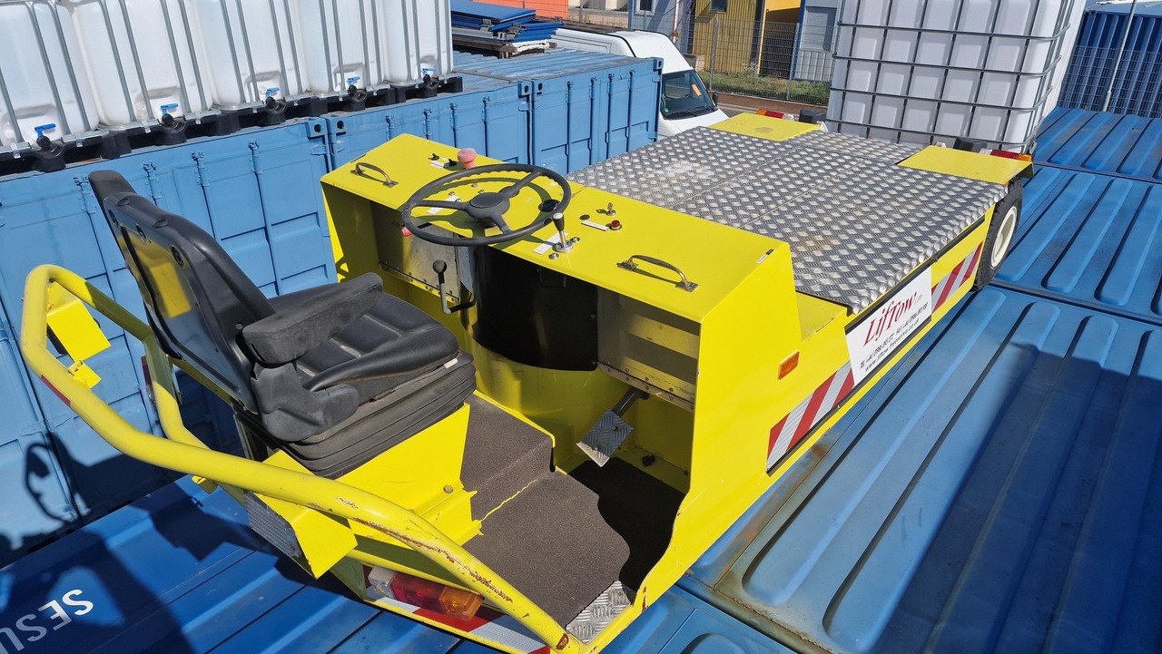 Liftow 75C - Tractor pentru aeronave: Foto 1 Liftow 75C - Tractor pentru aeronave: Foto 1