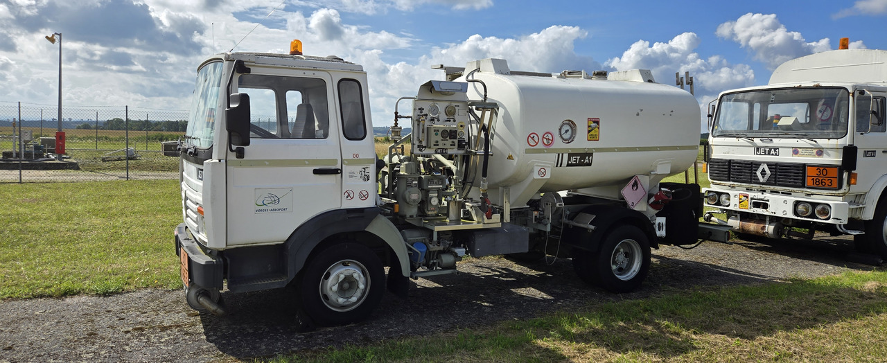 Renault JetA1 - Maşina comunala: Foto 1 Renault JetA1 - Maşina comunala: Foto 1