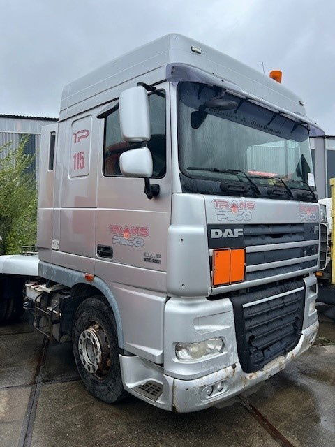 DAF XF 105.460 FT105.460 XF Manuel , Engine Problem - Cap tractor: Foto 2 DAF XF 105.460 FT105.460 XF Manuel , Engine Problem - Cap tractor: Foto 2