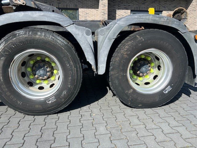 MAN TGA 26.360 .360 6X2 Hooksystem - Camion transport containere/ Swap body: Foto 4 MAN TGA 26.360 .360 6X2 Hooksystem - Camion transport containere/ Swap body: Foto 4