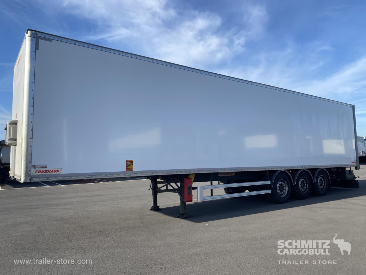 FRUEHAUF Dryfreight Standard Roller shutter door - Semiremorcă furgon: Foto 1 FRUEHAUF Dryfreight Standard Roller shutter door - Semiremorcă furgon: Foto 1