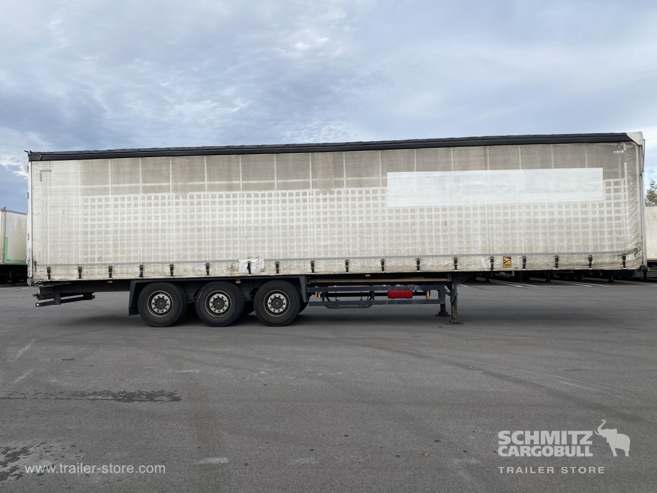 SCHMITZ Curtainsider Standard - Semiremorcă prelată: Foto 4 SCHMITZ Curtainsider Standard - Semiremorcă prelată: Foto 4
