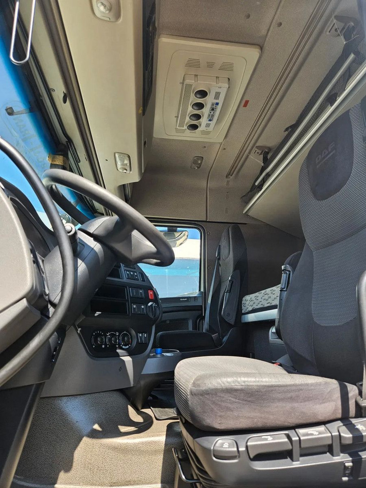 DAF XF 460 Space Cab Standklima 2 units - Cap tractor: Foto 5 DAF XF 460 Space Cab Standklima 2 units - Cap tractor: Foto 5