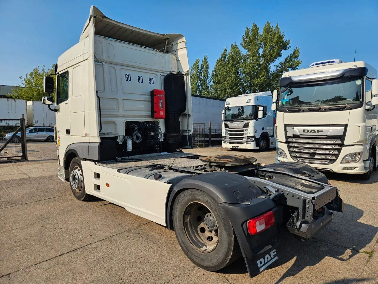 DAF XF 480 SC-Standard-Intarder-StandKlima-2 Units - Cap tractor: Foto 3 DAF XF 480 SC-Standard-Intarder-StandKlima-2 Units - Cap tractor: Foto 3