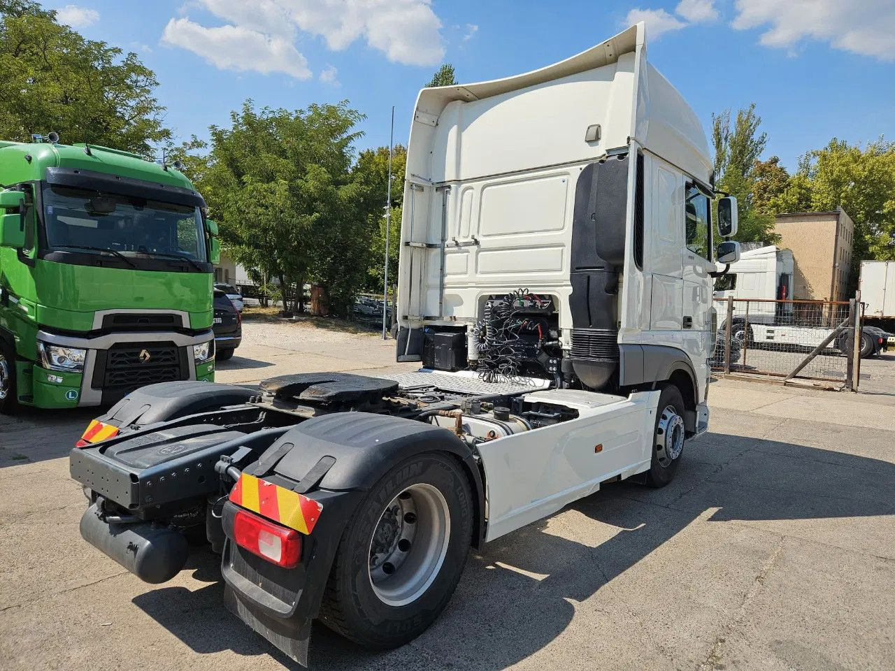 DAF XF 480 SSC StandKlima, Hydraulics, Alloy w. Full - Cap tractor: Foto 3 DAF XF 480 SSC StandKlima, Hydraulics, Alloy w. Full - Cap tractor: Foto 3