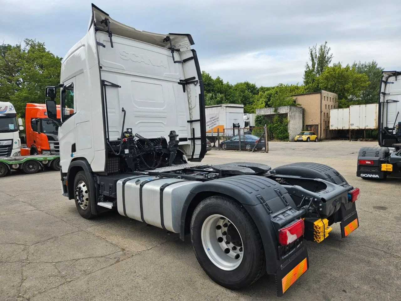 Scania R450 Alloy wheels, Stand Klima, Navi, 2 units - Cap tractor: Foto 5 Scania R450 Alloy wheels, Stand Klima, Navi, 2 units - Cap tractor: Foto 5