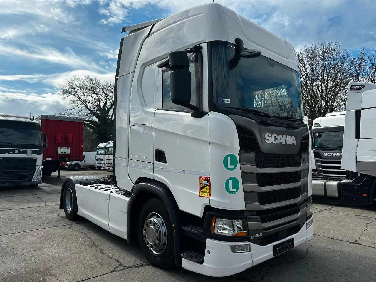 Scania S450 Standard, Full Spoiler, StandKlima, Retarde - Cap tractor: Foto 2 Scania S450 Standard, Full Spoiler, StandKlima, Retarde - Cap tractor: Foto 2