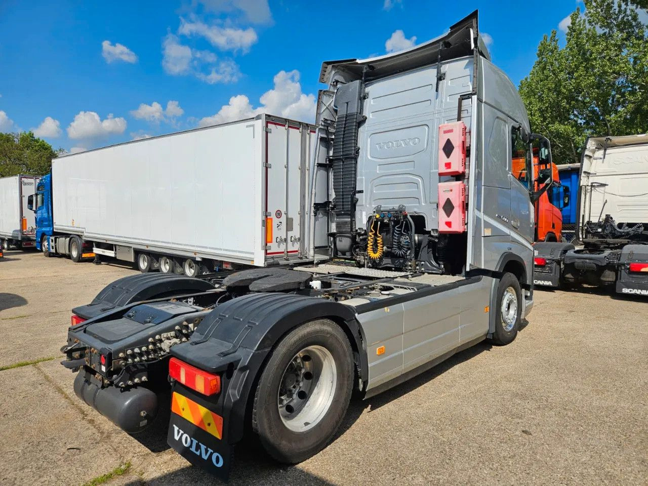 Volvo FH 500 Globe-Standard-Alloy W-ACC-DAS - Cap tractor: Foto 3 Volvo FH 500 Globe-Standard-Alloy W-ACC-DAS - Cap tractor: Foto 3