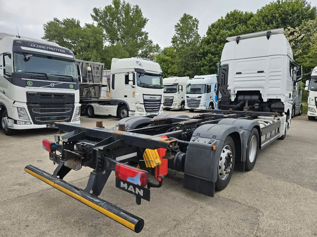 MAN TGX 26.470 XXL BDF 6x2 2 units, NAVI, Lift Axle - Camion transport containere/ Swap body: Foto 4 MAN TGX 26.470 XXL BDF 6x2 2 units, NAVI, Lift Axle - Camion transport containere/ Swap body: Foto 4