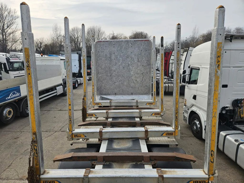 Renault Kerax 460 EEV Timber Truck - Camion forestier: Foto 5 Renault Kerax 460 EEV Timber Truck - Camion forestier: Foto 5