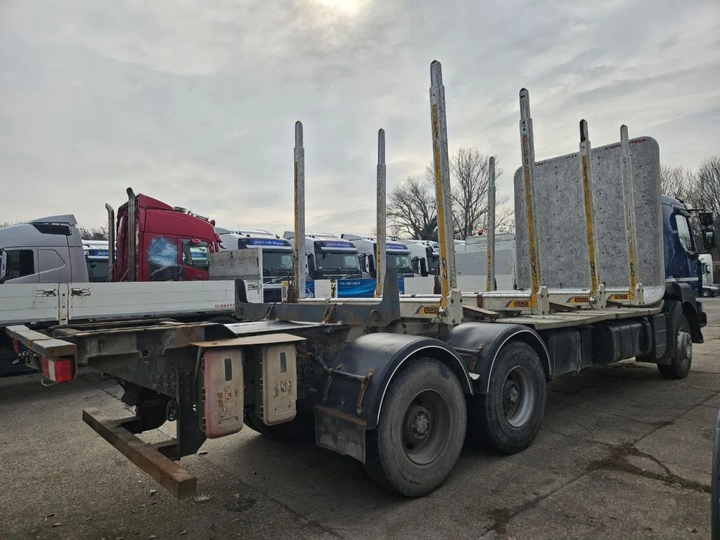 Renault Kerax 460 EEV Timber Truck - Camion forestier: Foto 3 Renault Kerax 460 EEV Timber Truck - Camion forestier: Foto 3