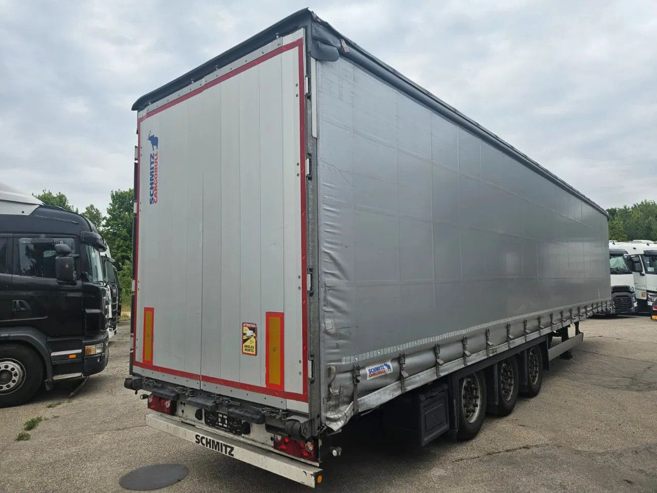 Schmitz Cargobull SCB S3T VARIOS 2 units! Lifting Axle A&C, XL Cod - Semiremorcă prelată: Foto 3 Schmitz Cargobull SCB S3T VARIOS 2 units! Lifting Axle A&C, XL Cod - Semiremorcă prelată: Foto 3