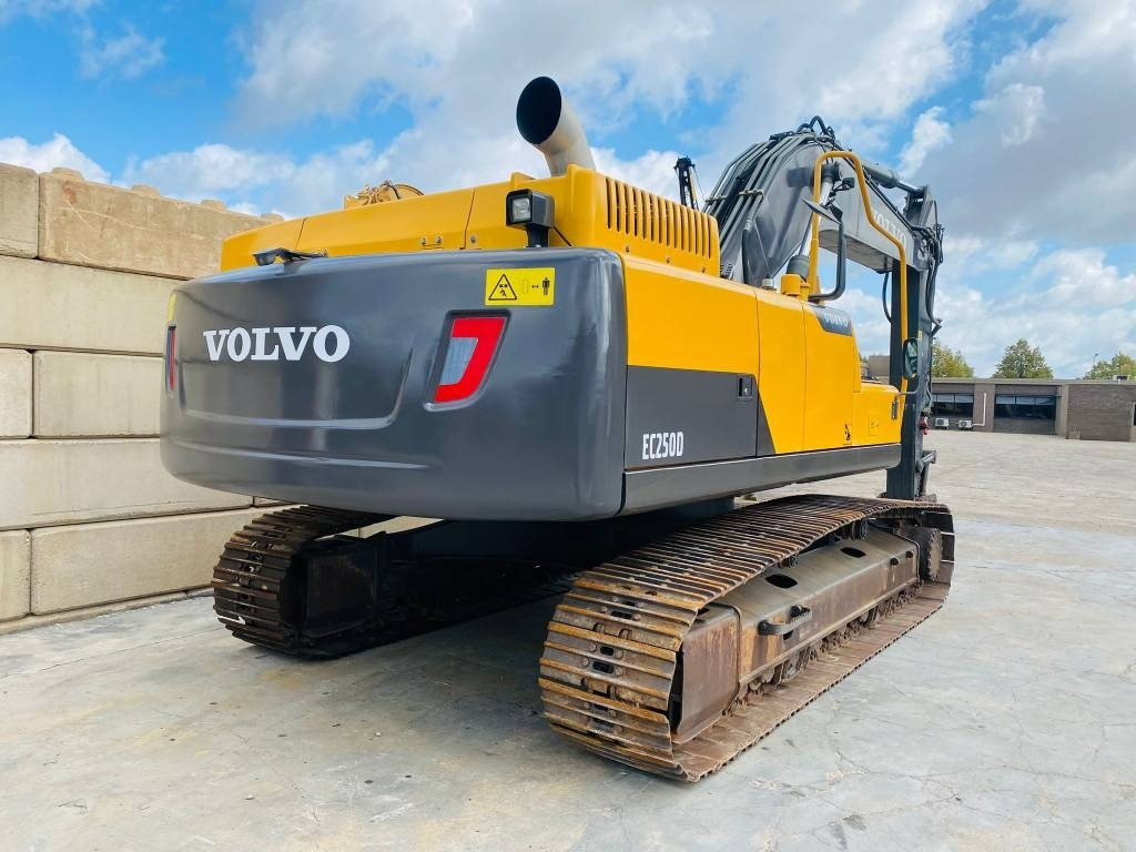 Volvo EC 250 D N L - Excavator pe şenile: Foto 5 Volvo EC 250 D N L - Excavator pe şenile: Foto 5