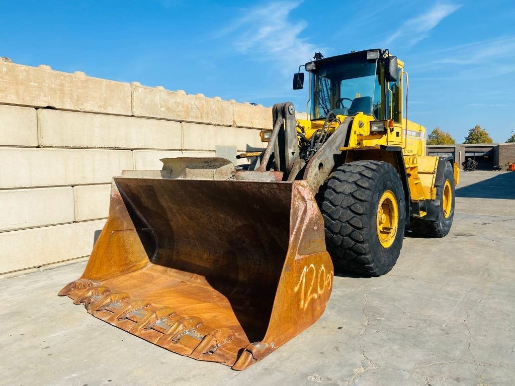 Volvo L 120 C - Încărcător frontal pe pneuri: Foto 3 Volvo L 120 C - Încărcător frontal pe pneuri: Foto 3
