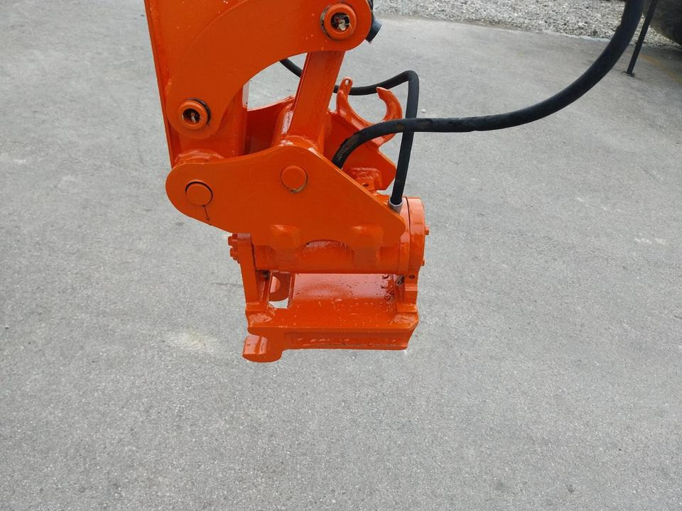 Minibagger Hitachi ZX 19 Powertilt Bagger Kettenbagger - Mini excavator: Foto 3 Minibagger Hitachi ZX 19 Powertilt Bagger Kettenbagger - Mini excavator: Foto 3