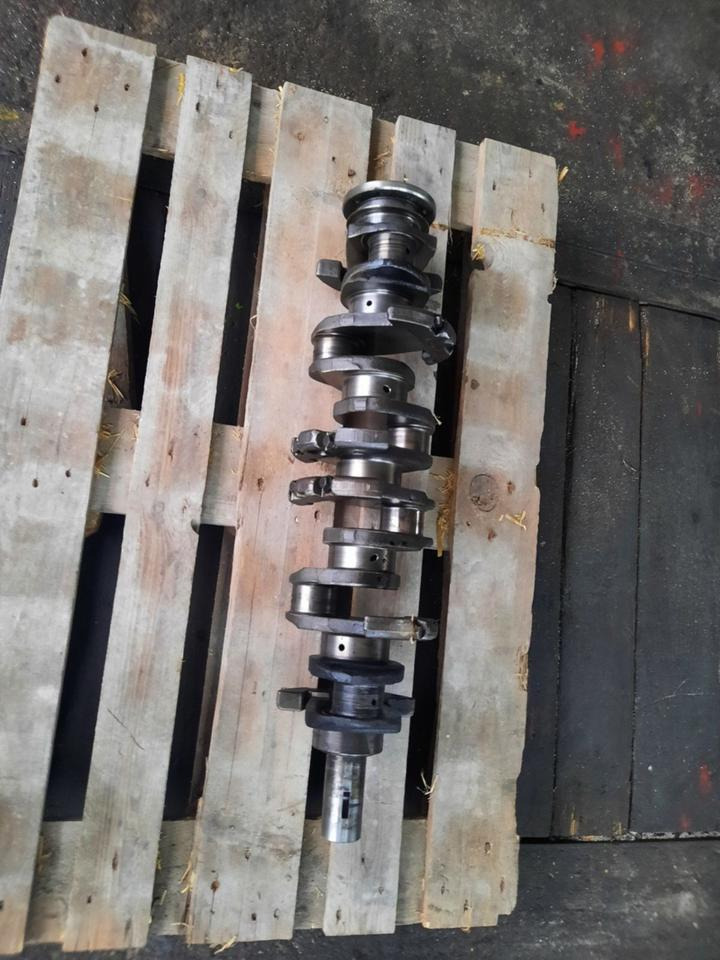 Unimog MB trac Kurbelwelle OM 352 Mercedes Benz - Arbore cotit pentru Utilaje agricole: Foto 2 Unimog MB trac Kurbelwelle OM 352 Mercedes Benz - Arbore cotit pentru Utilaje agricole: Foto 2