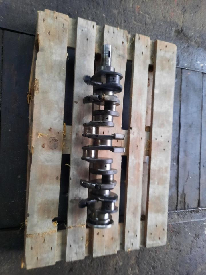 Unimog MB trac Kurbelwelle OM 352 Mercedes Benz - Arbore cotit pentru Utilaje agricole: Foto 4 Unimog MB trac Kurbelwelle OM 352 Mercedes Benz - Arbore cotit pentru Utilaje agricole: Foto 4