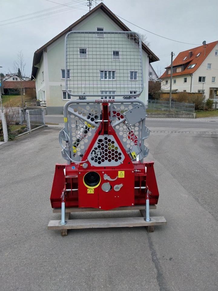 Neue Forstseilwinde Seilwinde Tajfun EGV 55 AHK Funk 35, 55, 65 - Troliu pentru Utilaj forestier: Foto 5 Neue Forstseilwinde Seilwinde Tajfun EGV 55 AHK Funk 35, 55, 65 - Troliu pentru Utilaj forestier: Foto 5