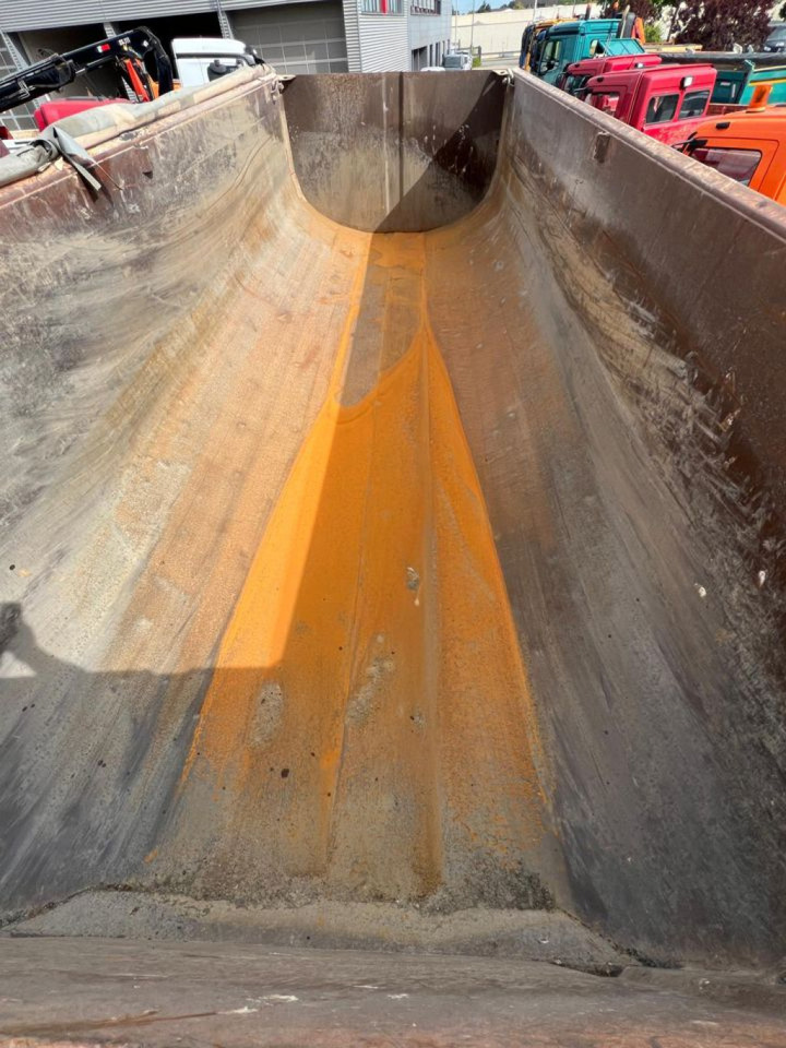 CARNEHL Kippauflieger CHKS HH KippaufliegerKurzsattel - Semiremorcă basculantă: Foto 4 CARNEHL Kippauflieger CHKS HH KippaufliegerKurzsattel - Semiremorcă basculantă: Foto 4