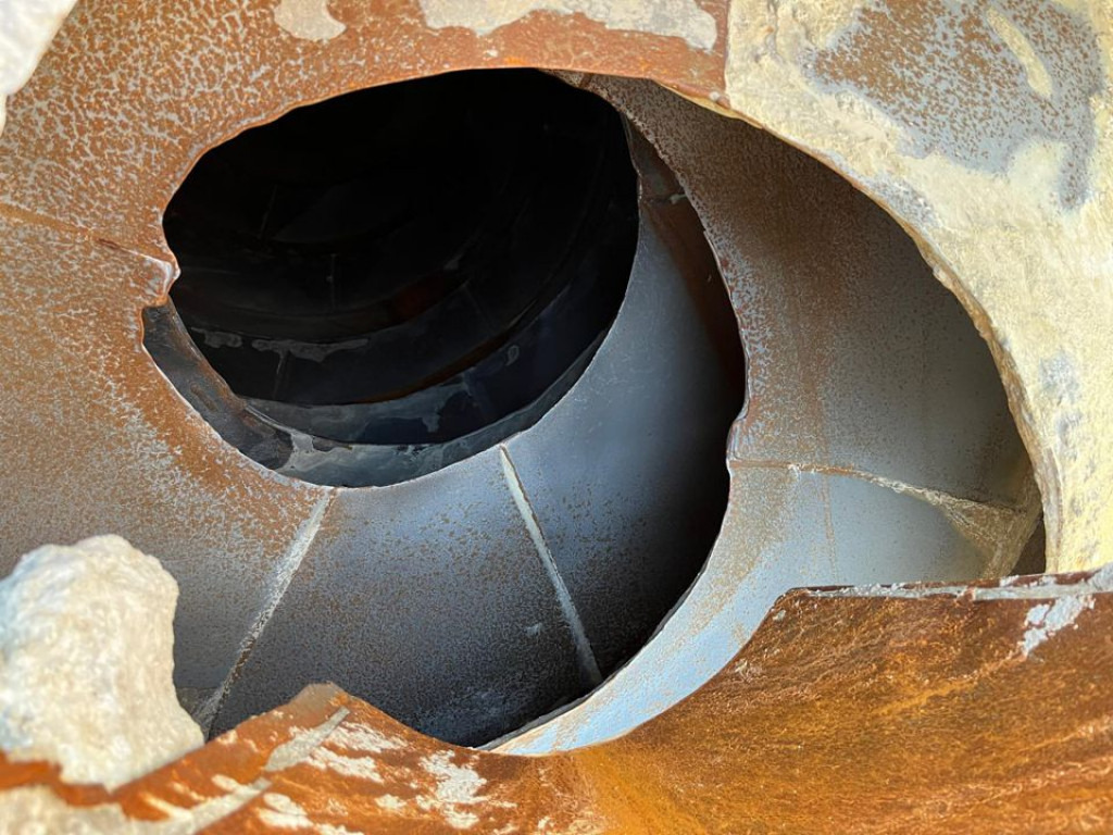 MERCEDES-BENZ Arocs 3236 8x4 Betonmischer Deutsch Top AP Achsen - Camion: Foto 4 MERCEDES-BENZ Arocs 3236 8x4 Betonmischer Deutsch Top AP Achsen - Camion: Foto 4