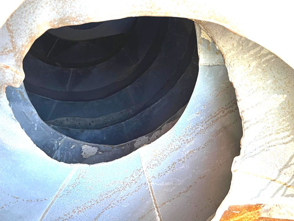 MERCEDES-BENZ Arocs 3236 8x4 Betonmischer Deutsch Top AP Achsen - Camion: Foto 3 MERCEDES-BENZ Arocs 3236 8x4 Betonmischer Deutsch Top AP Achsen - Camion: Foto 3