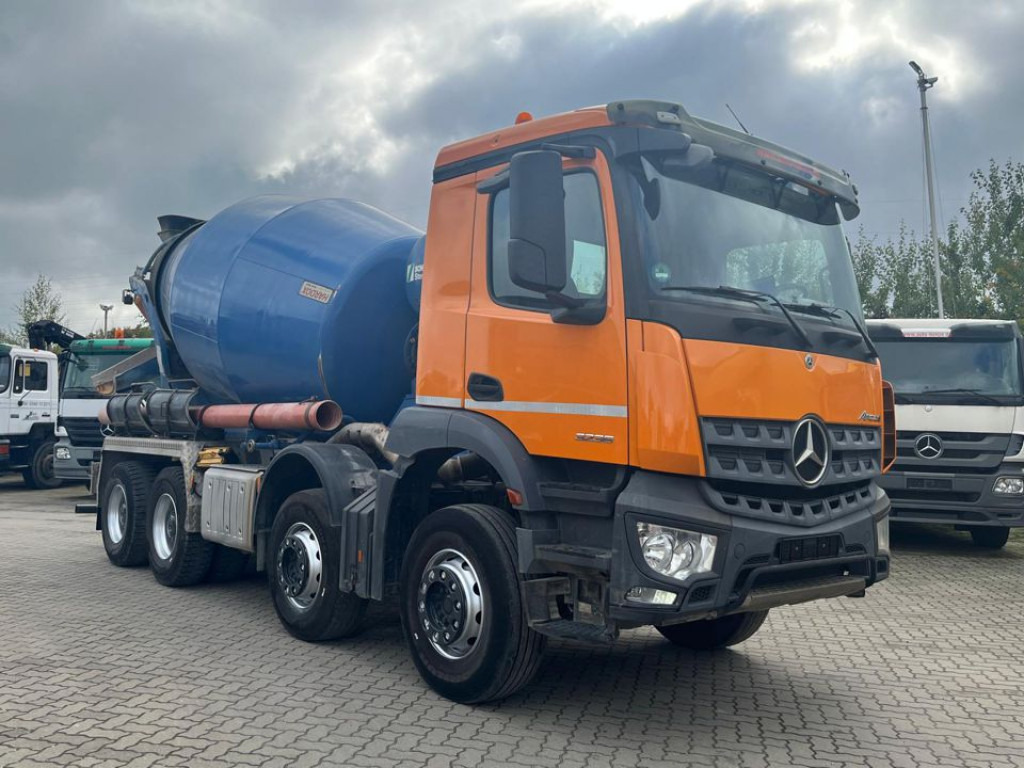 MERCEDES-BENZ Arocs 3236 8x4 Betonmischer Deutsch Top AP Achsen - Camion: Foto 5 MERCEDES-BENZ Arocs 3236 8x4 Betonmischer Deutsch Top AP Achsen - Camion: Foto 5