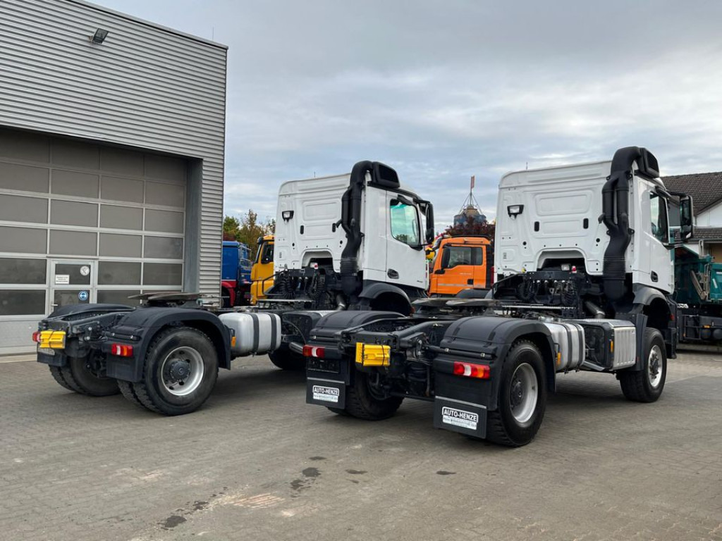 MERCEDES-BENZ Arocs 2043 AS 4x4 SZM nur 133TKM ! Kipphydraulik - Cap tractor: Foto 5 MERCEDES-BENZ Arocs 2043 AS 4x4 SZM nur 133TKM ! Kipphydraulik - Cap tractor: Foto 5