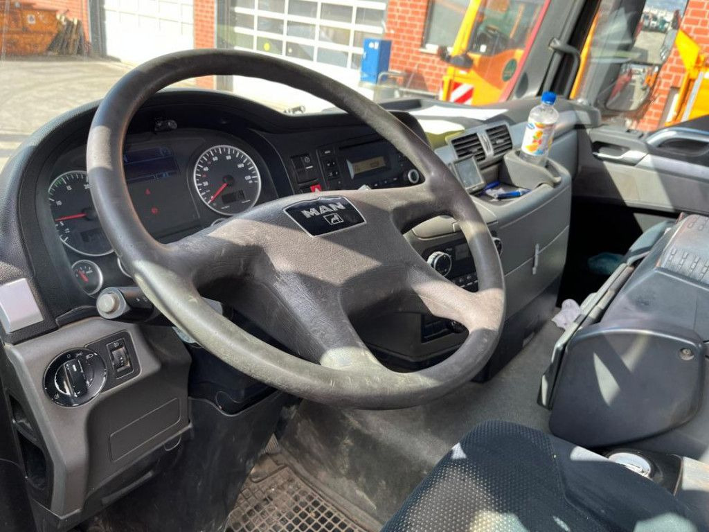 MAN TG-S 26.440 6x6 3-Achs Allradkipper Bordmatik - Camion basculantă: Foto 5 MAN TG-S 26.440 6x6 3-Achs Allradkipper Bordmatik - Camion basculantă: Foto 5