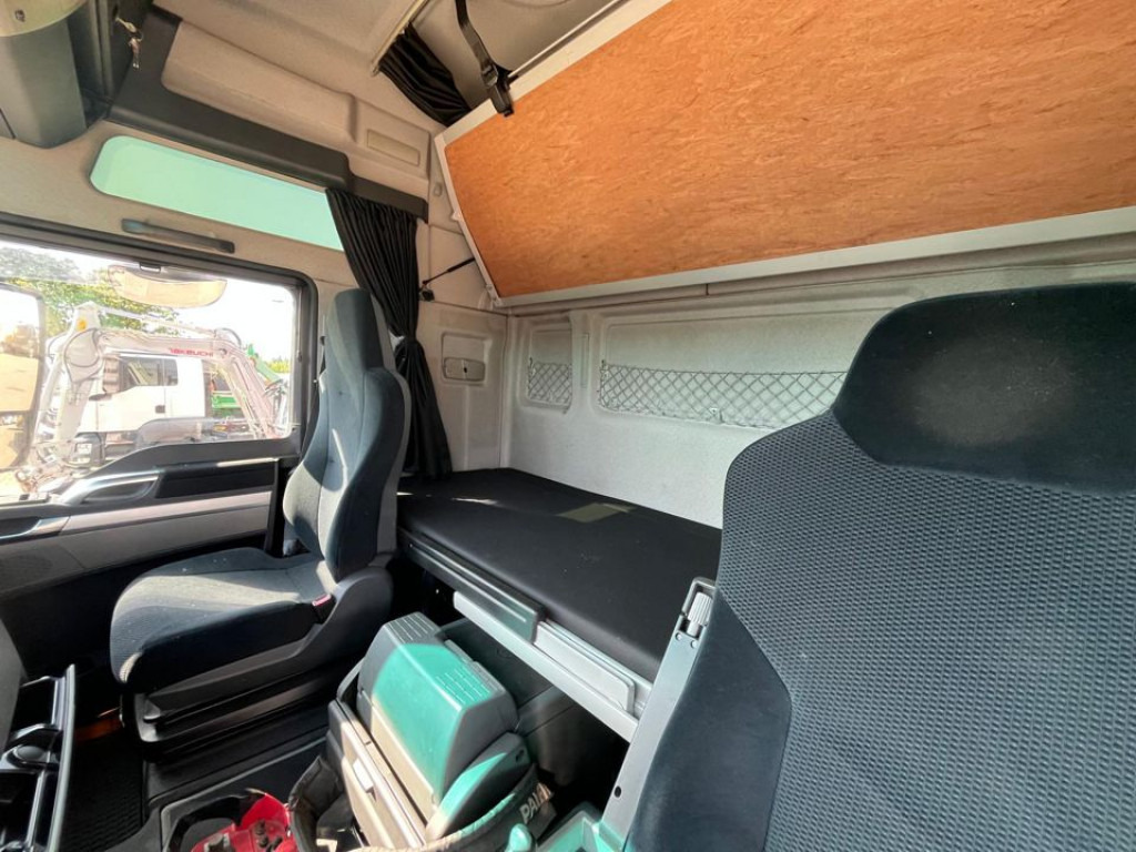 MAN TG-X 26.400 6x2 Pritsche Heckkran Palfinger 34002 - Camion platformă, Camion cu macara: Foto 5 MAN TG-X 26.400 6x2 Pritsche Heckkran Palfinger 34002 - Camion platformă, Camion cu macara: Foto 5