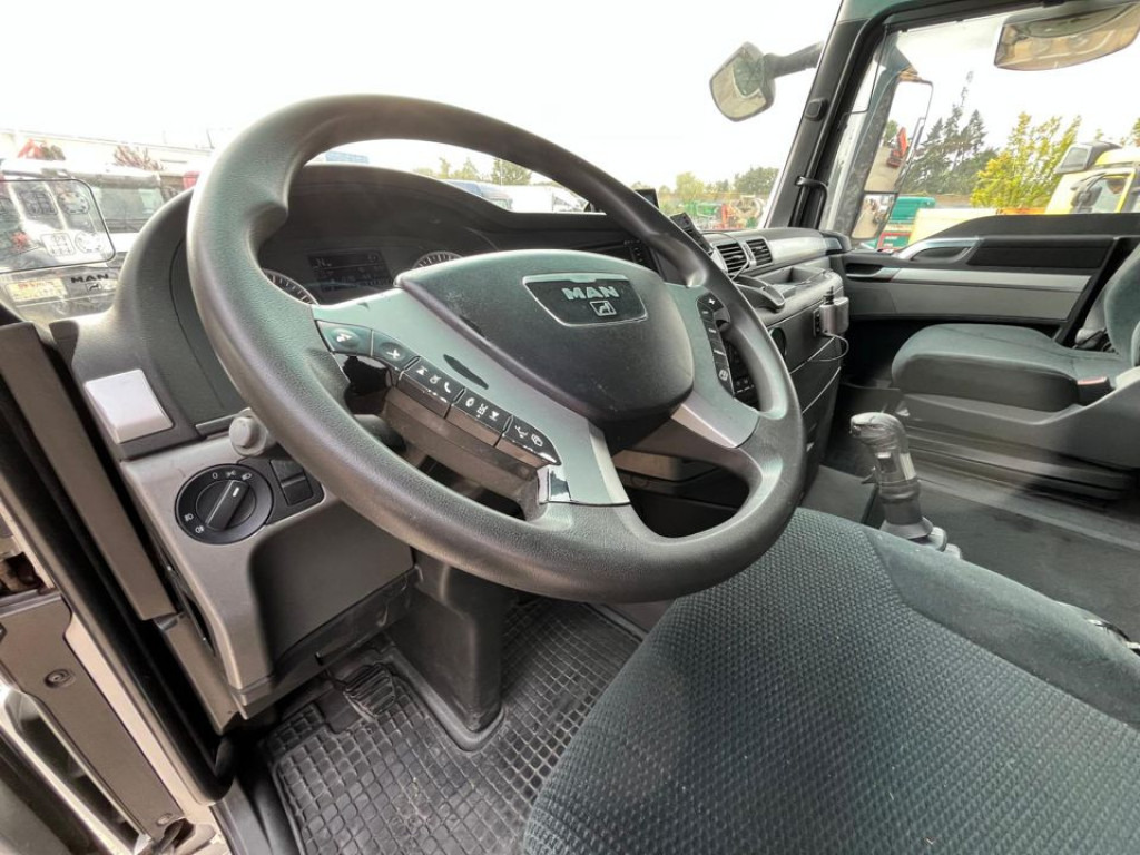 Camion platformă, Camion cu macara MAN TG-X 26.400 6x2 Pritsche Heckkran Palfinger PK 34002: Foto 12