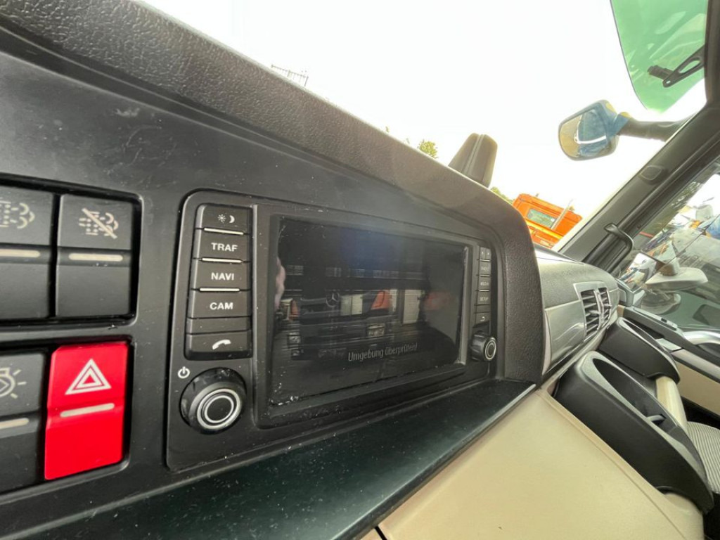 MAN TG-X 26.460 6x2-2 BL Pritsche Kran PK 24.001 Funk Lenk - Camion platformă, Camion cu macara: Foto 5 MAN TG-X 26.460 6x2-2 BL Pritsche Kran PK 24.001 Funk Lenk - Camion platformă, Camion cu macara: Foto 5