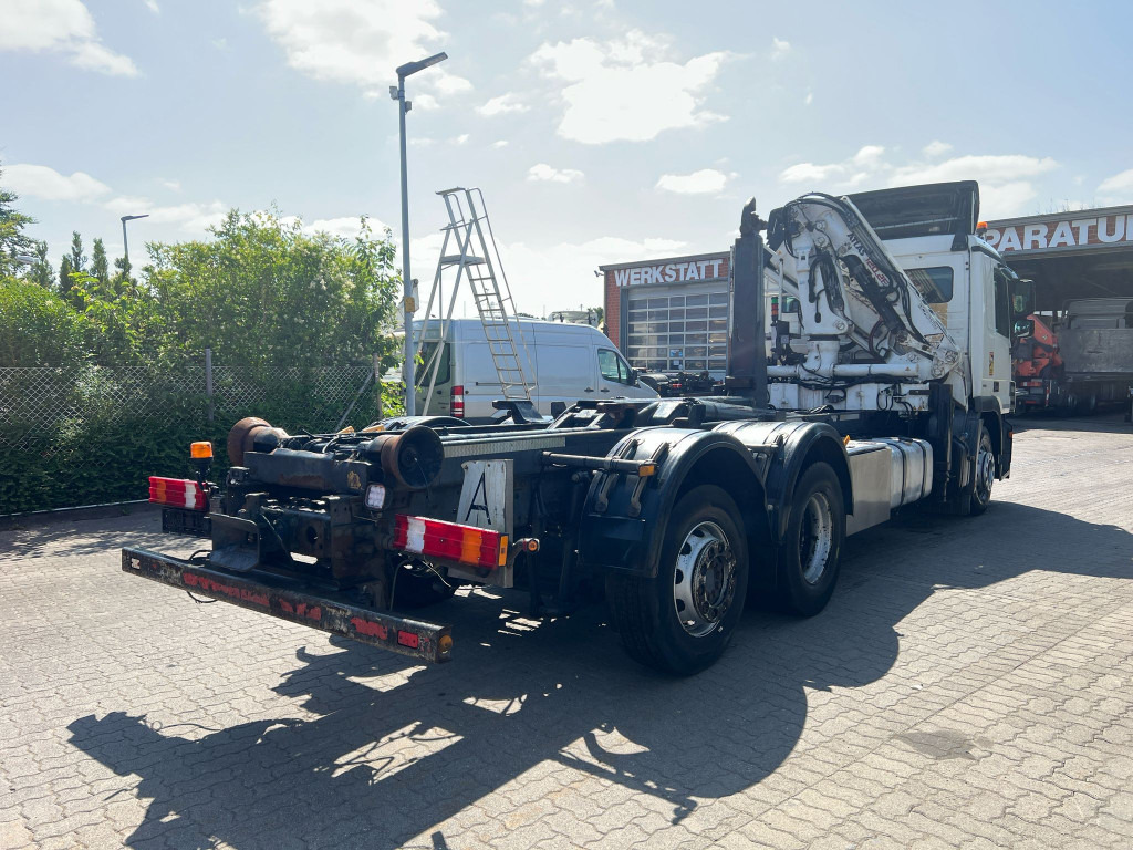 MERCEDES-BENZ Actros 2541 L6x2 Abrollkipper mit Kran Funk+Greiferst - Camion cu cârlig, Camion cu macara: Foto 4 MERCEDES-BENZ Actros 2541 L6x2 Abrollkipper mit Kran Funk+Greiferst - Camion cu cârlig, Camion cu macara: Foto 4
