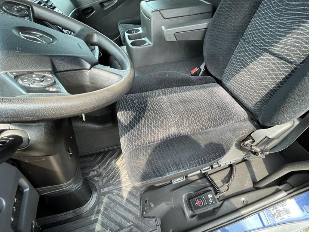 MERCEDES-BENZ Atego 1224 L Pritsche LBW LBW 1.5to - Camion cu prelată: Foto 2 MERCEDES-BENZ Atego 1224 L Pritsche LBW LBW 1.5to - Camion cu prelată: Foto 2