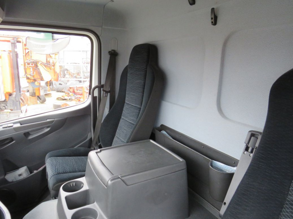 MERCEDES-BENZ Atego 1224 L Pritsche LBW LBW 1.5to - Camion cu prelată: Foto 3 MERCEDES-BENZ Atego 1224 L Pritsche LBW LBW 1.5to - Camion cu prelată: Foto 3