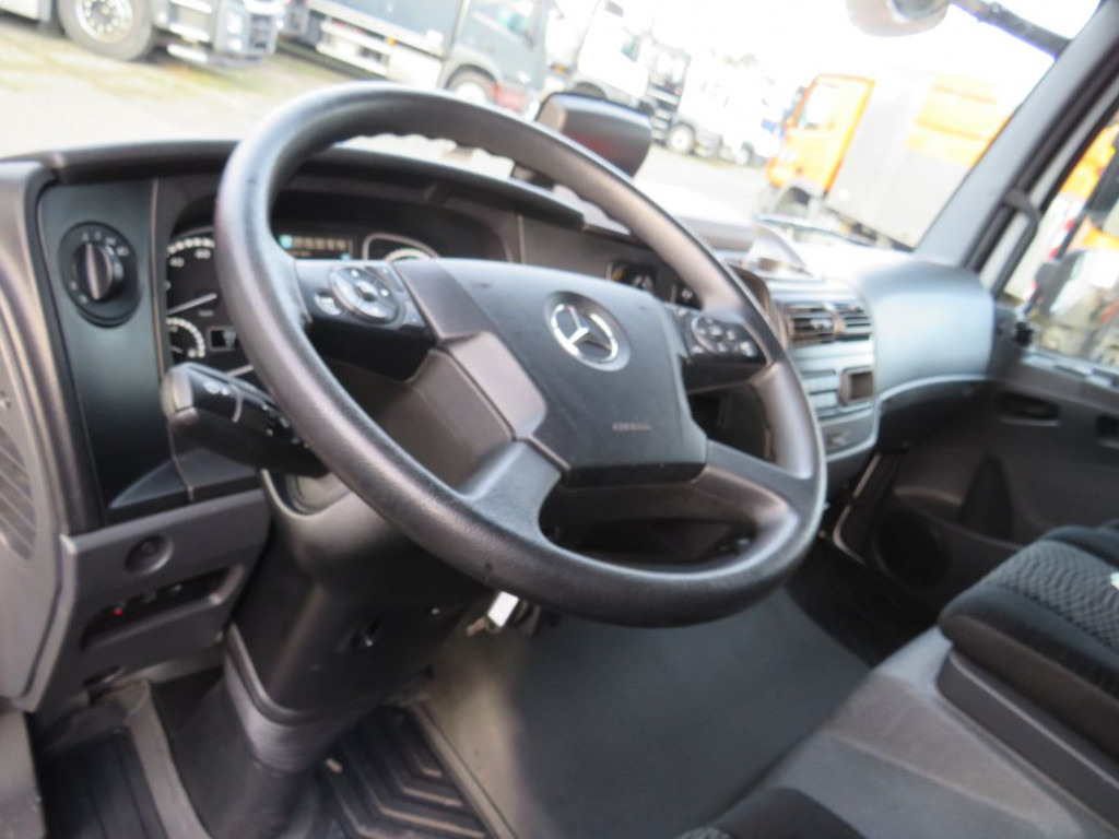 Autoutilitară cu prelată MERCEDES-BENZ Atego 818 L Pritsche LBW LBW 1 to AHK+Luftans: Foto 9 Autoutilitară cu prelată MERCEDES-BENZ Atego 818 L Pritsche LBW LBW 1 to AHK+Luftans: Foto 9