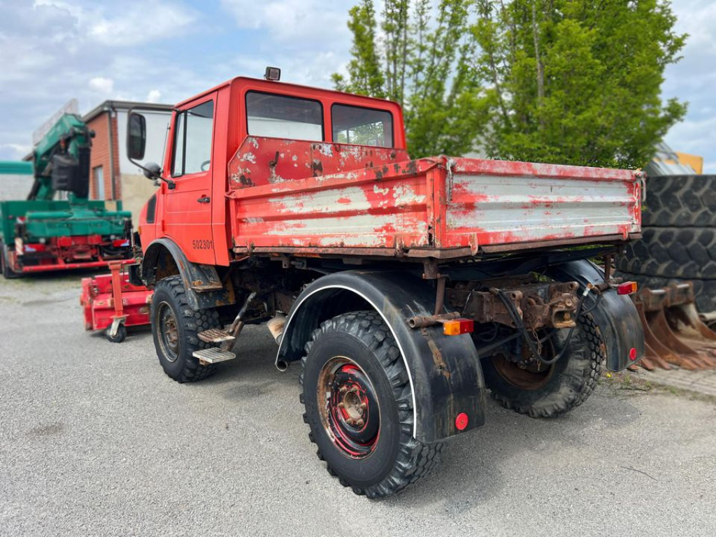 MERCEDES-BENZ Unimog U 424 2-Achs Allradkipper Front+Heckhydraulik Besen - Camion basculantă: Foto 4 MERCEDES-BENZ Unimog U 424 2-Achs Allradkipper Front+Heckhydraulik Besen - Camion basculantă: Foto 4