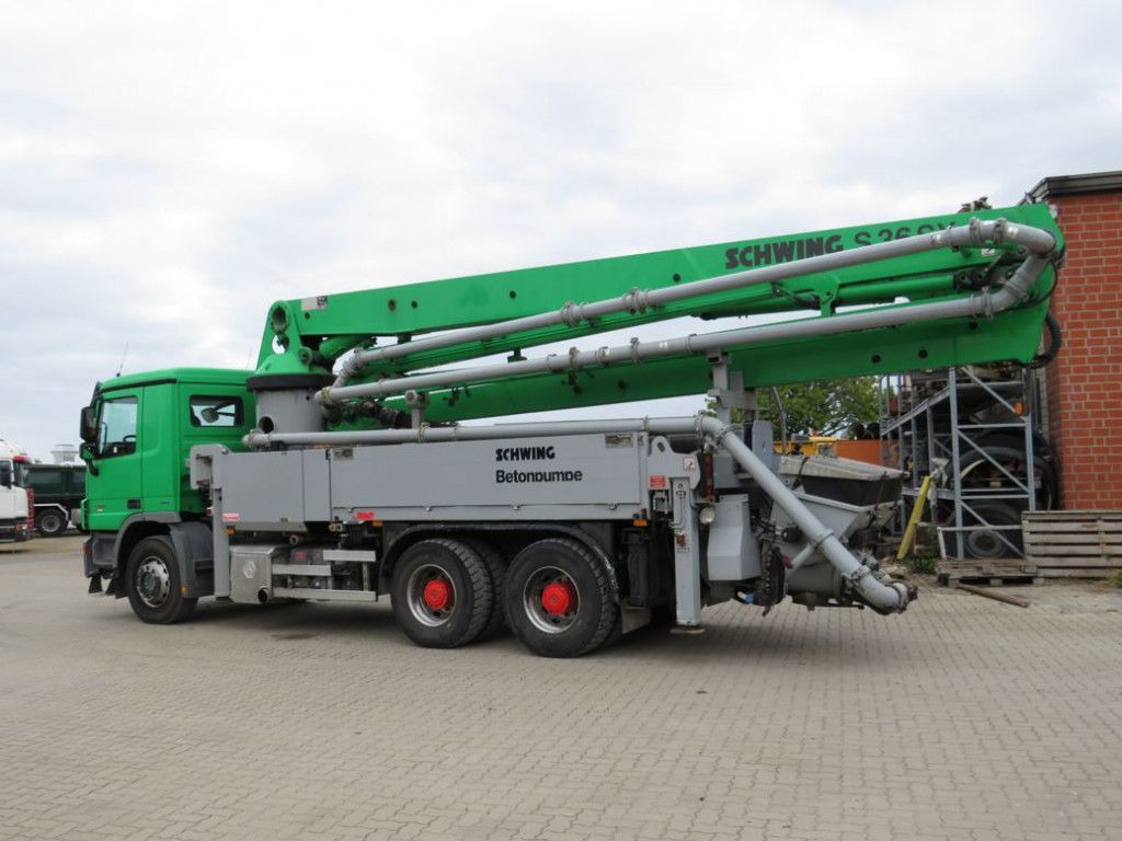 Mercedes-Benz Actros 2641 6x4 Betonpumpe Schwing S 36 X nur 2 - Autopompă de beton: Foto 3 Mercedes-Benz Actros 2641 6x4 Betonpumpe Schwing S 36 X nur 2 - Autopompă de beton: Foto 3