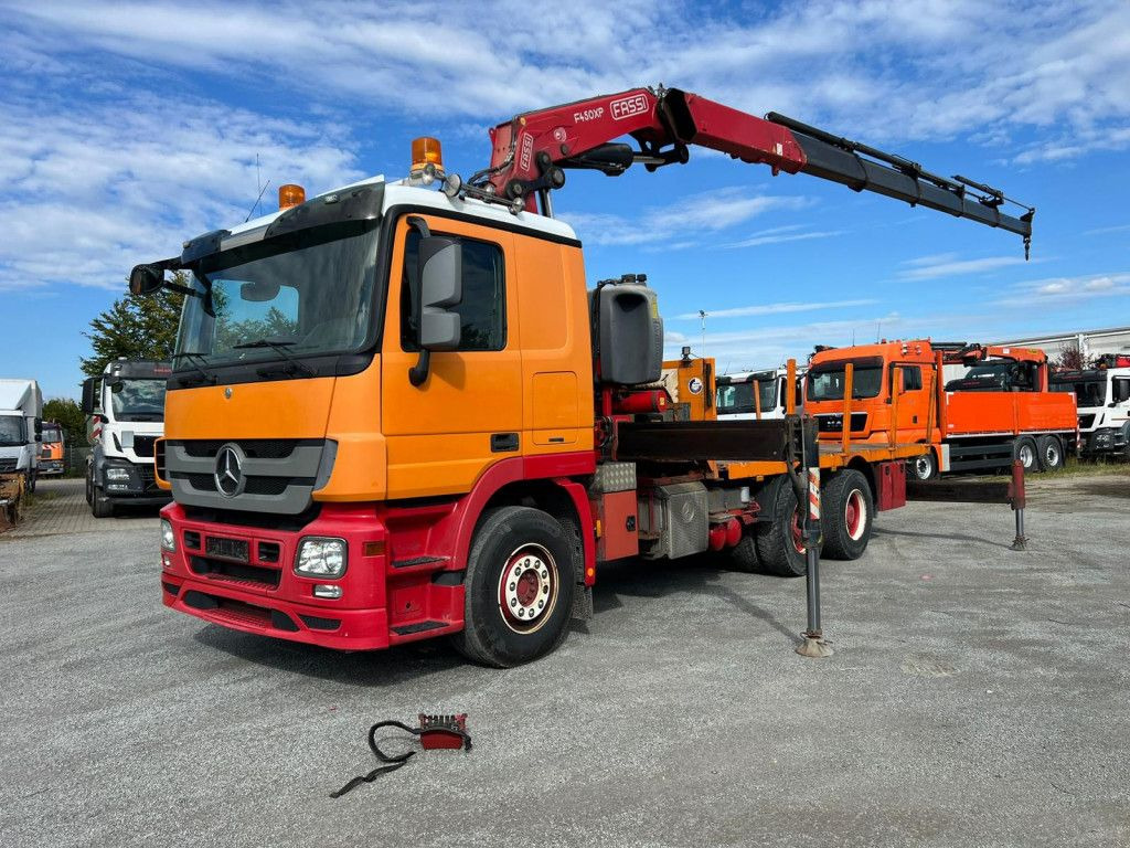 Mercedes-Benz Actros 2646 L 6x4 Pritsche Kran Fassi 450 45m/t - Camion cu macara, Camion platformă: Foto 1 Mercedes-Benz Actros 2646 L 6x4 Pritsche Kran Fassi 450 45m/t - Camion cu macara, Camion platformă: Foto 1