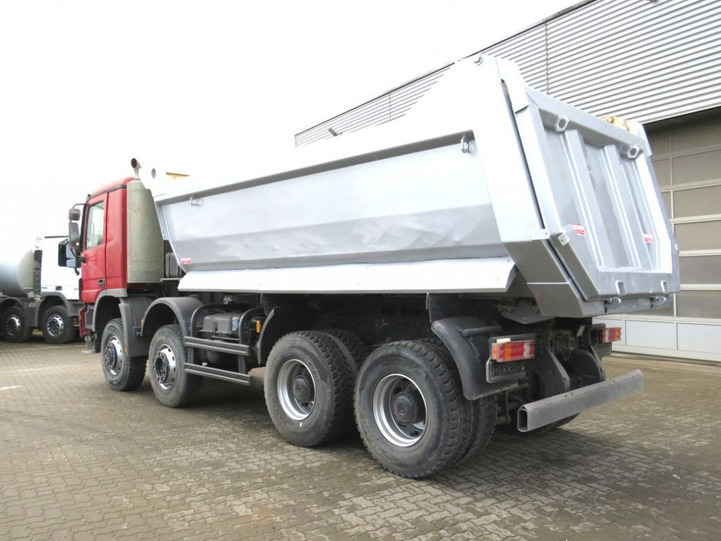 Mercedes-Benz Actros 4141 8x6 4 Achs Muldenkipper Kupplung, 1. - Camion basculantă: Foto 3 Mercedes-Benz Actros 4141 8x6 4 Achs Muldenkipper Kupplung, 1. - Camion basculantă: Foto 3